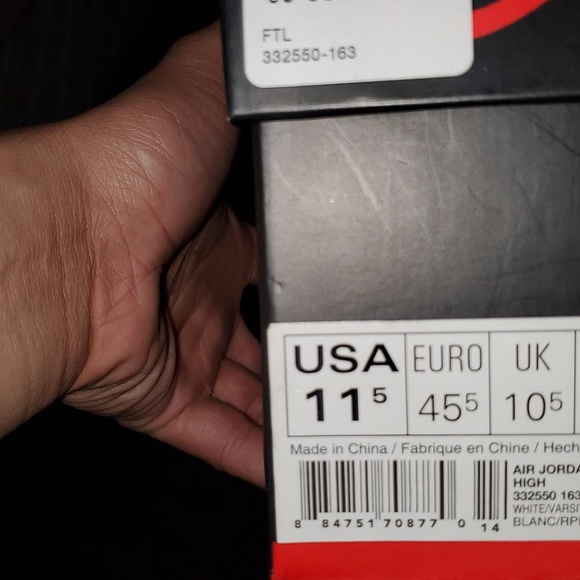 Shoes - Picture 4 of 4